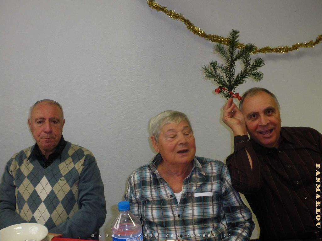 2015 12 19 ST LAURENT DU VAR REPAS DE NOEL AVEC L ALFAN (2).JPG